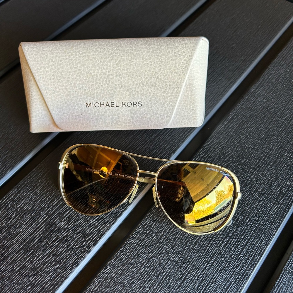 Michael kors polarized aviators